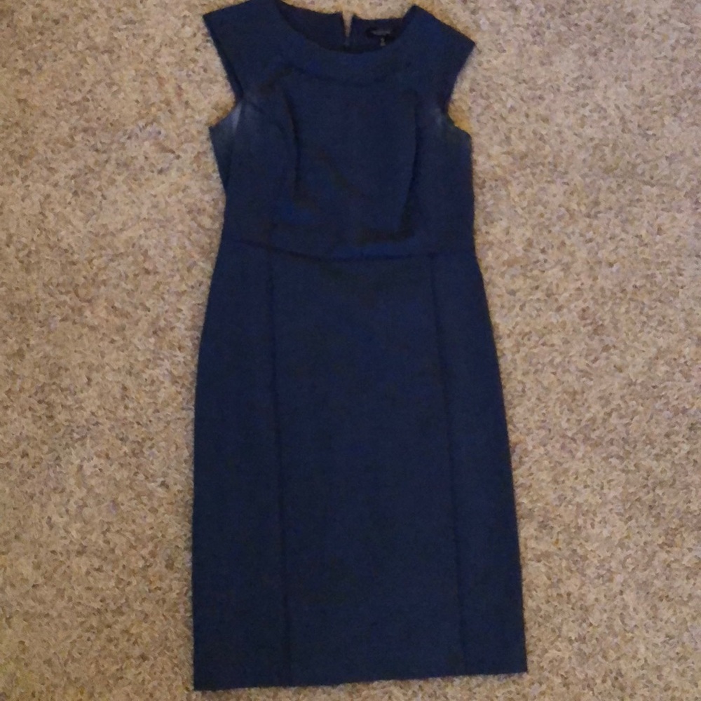 Sheath suit dress from the Limited in 8 tall.